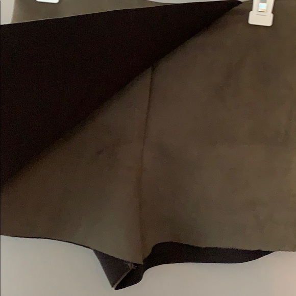 Donating soon! Faux Suede Envelope SKORT - Picture 2 of 4